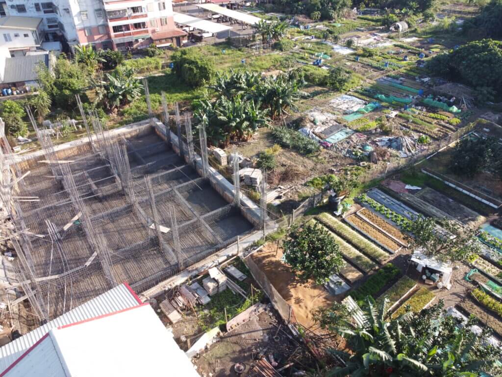 2020_11月20日_1_基礎版、地樑、柱鋼筋綁紮完成 1