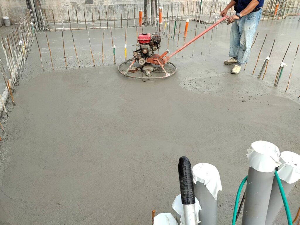 2020_12月18日_C_1F底版地坪粉光 3