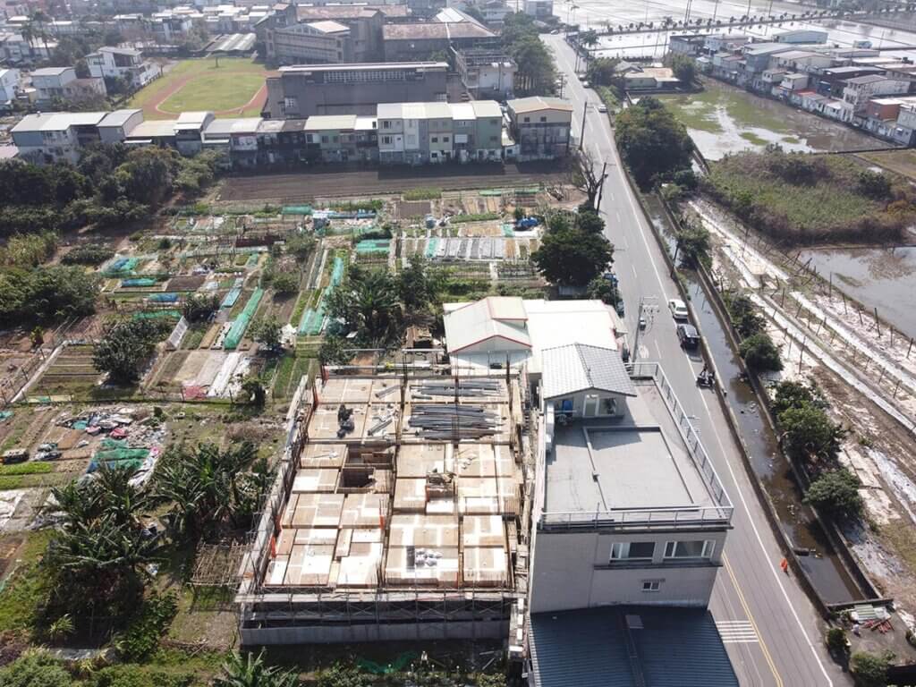 2021_01月26日_1F頂版模板組立完成、1F頂版樑版鋼筋綁紮 2