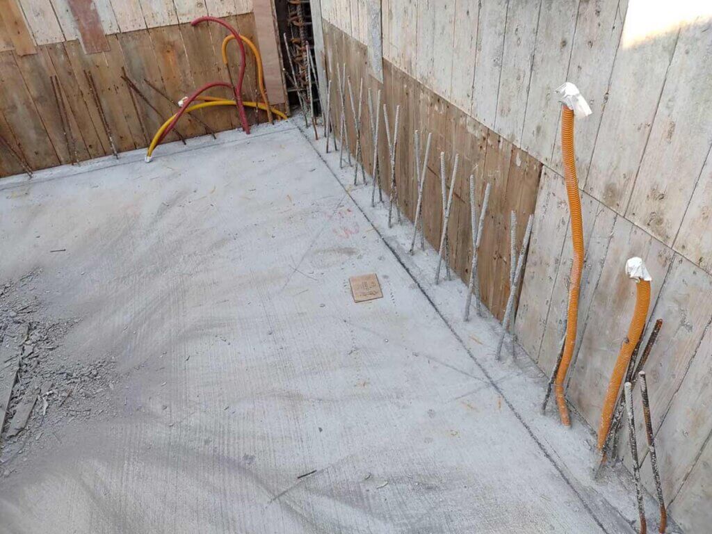 2021_02月22日_A_2F牆鋼筋綁紮及水電管線配置 3