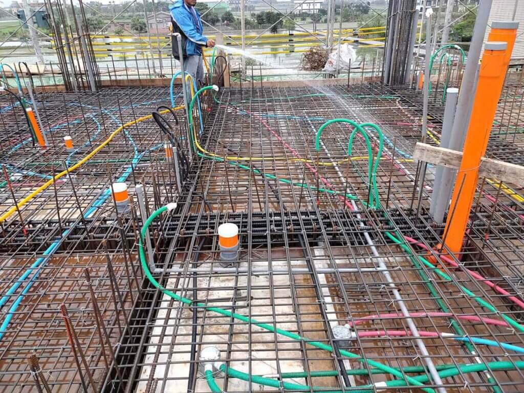 2021_03月12日_B_2F頂版冷熱水試壓及樓板清潔 3