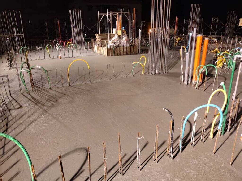 2021_03月13日_A_2F頂版混凝土澆築及地坪粉光刷毛 2