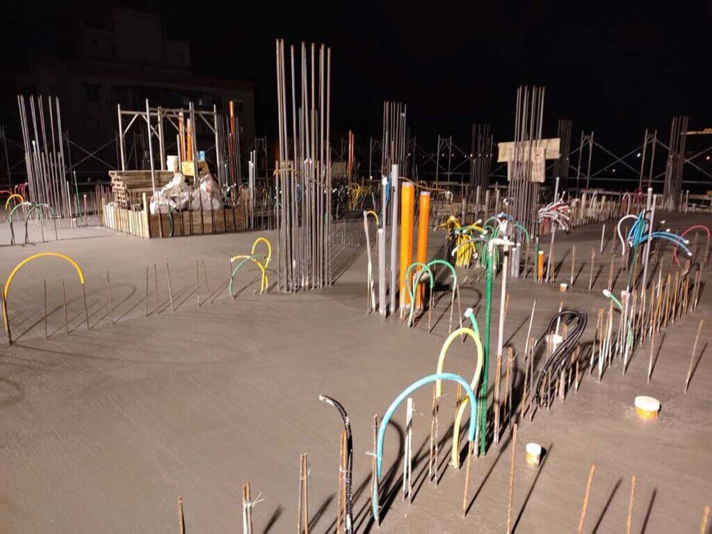 2021_03月13日_A_2F頂版混凝土澆築及地坪粉光刷毛 1