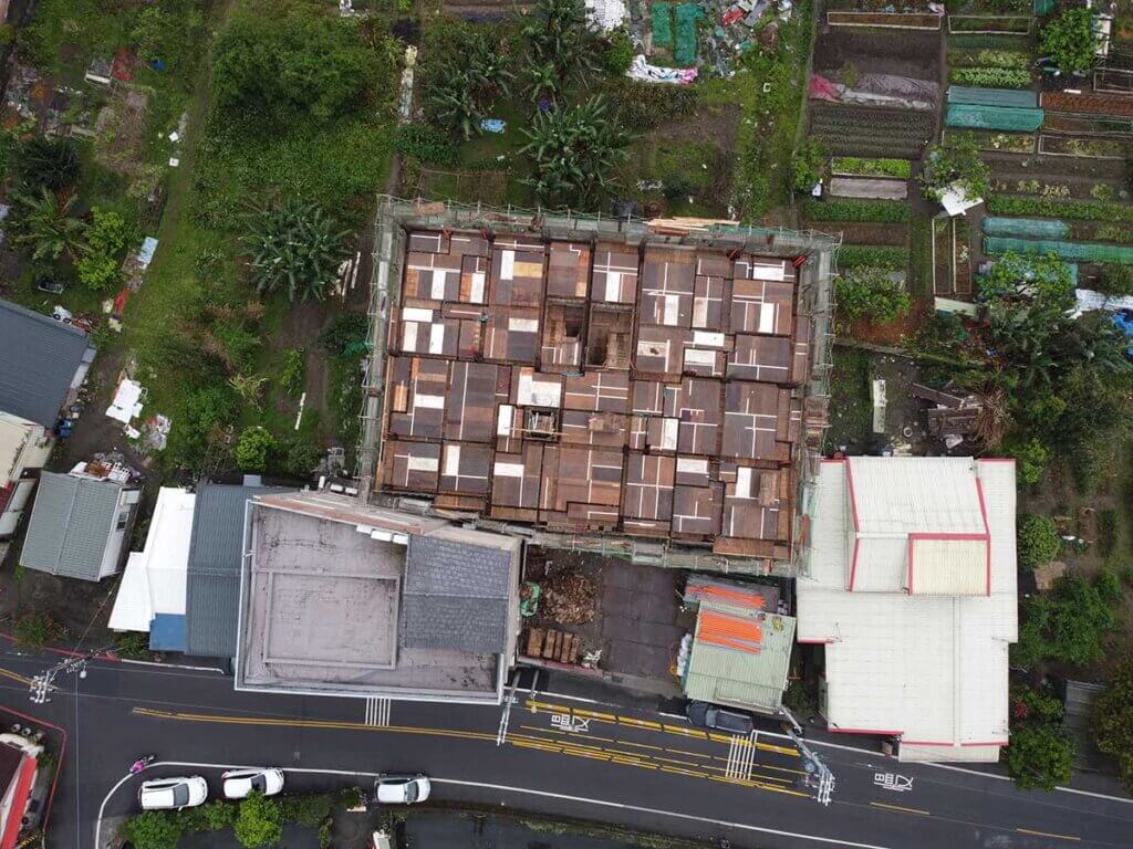 2021_03月09日_2F柱牆及2F頂版模板組立完成 2