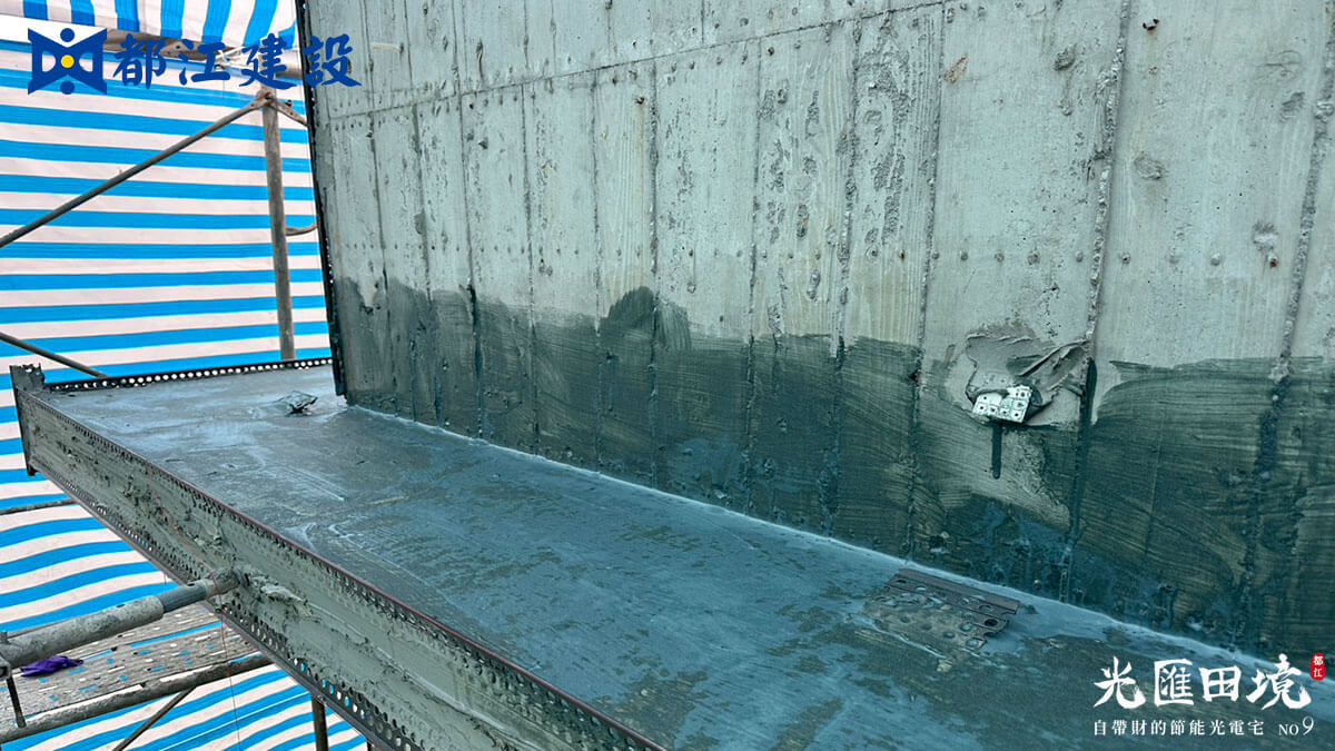 2026_02月23日_外牆樓層層縫防水施作_4
